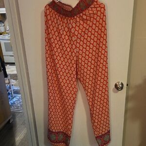 Painted Threads Red and Orange Cropped Wide Leg Pants Cute